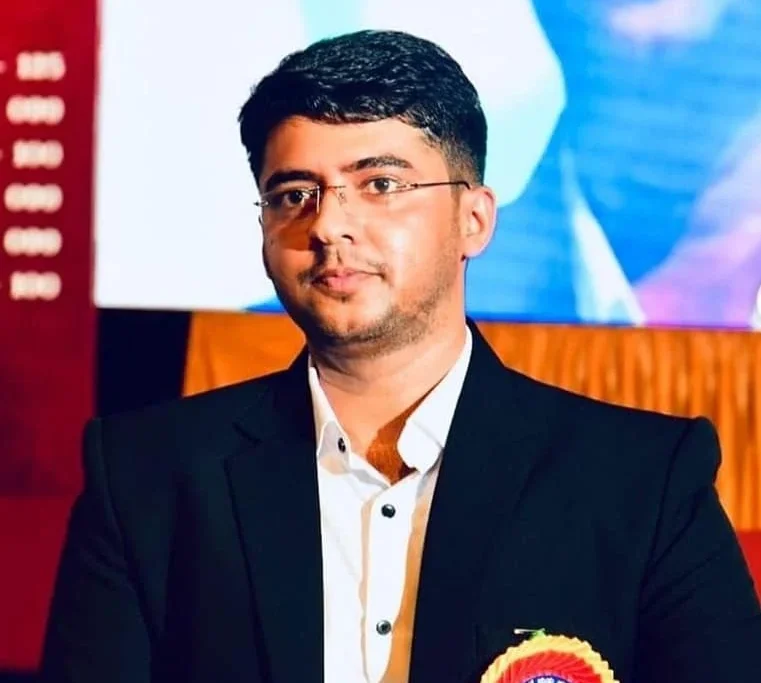 Mindset Behind IAS Akash S.’s 204 UPSC Interview Score In 2019 - Fight ...